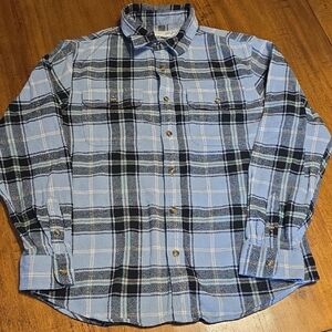 Navy Plaid Flannel Pocket Shirt in a light blue, multi-color plaid pattern Sz M